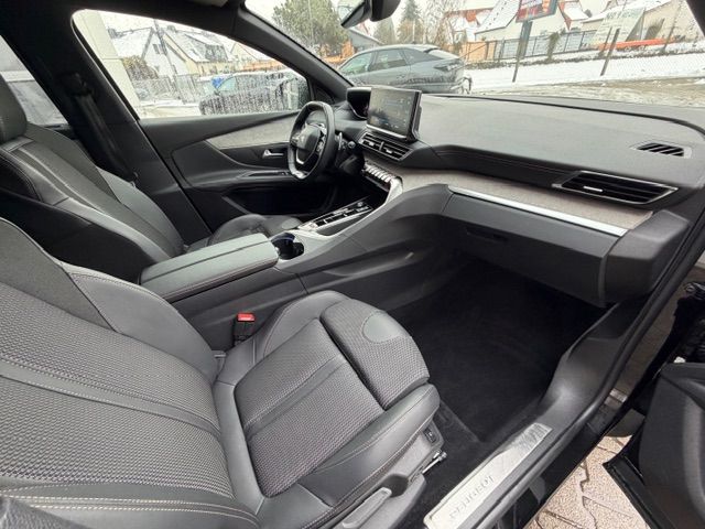 5008 Hybrid 136 e-DSC GT