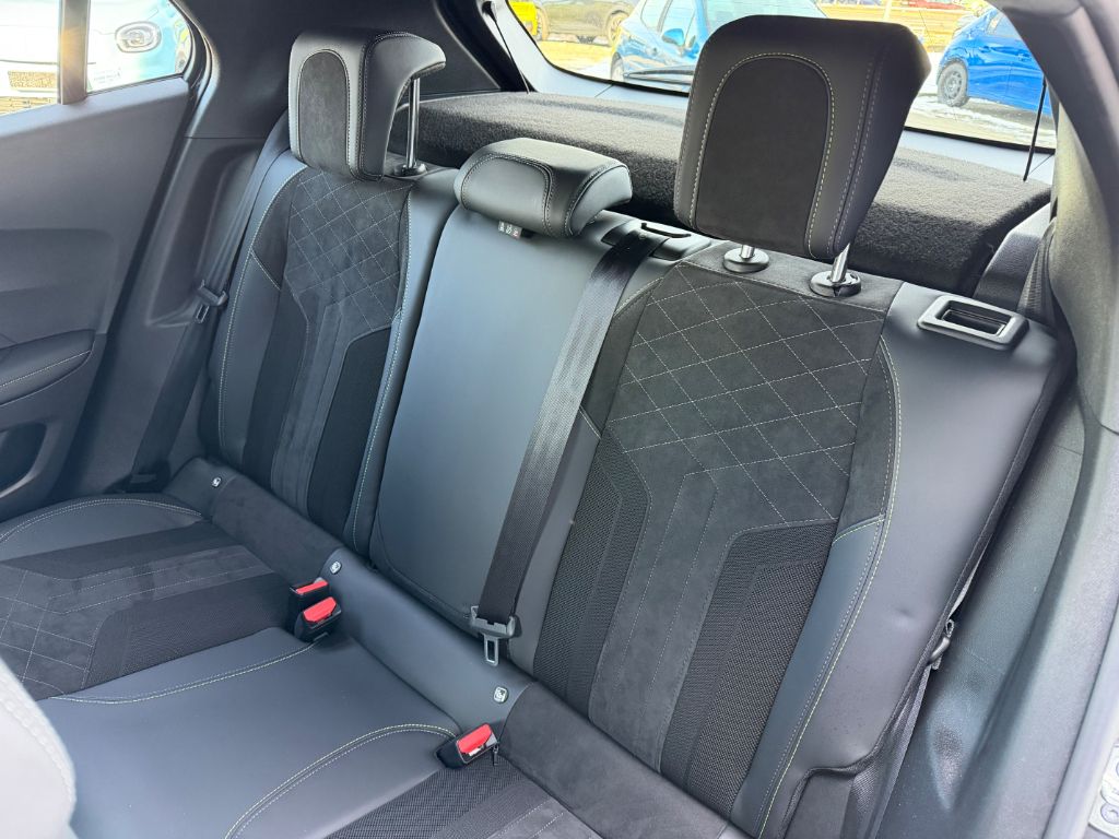 2008 PureTech 130 EAT8 GT Pack