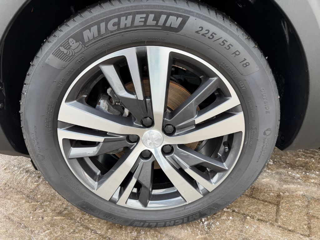 5008 BlueHDi 130 EAT8 Allure Pack