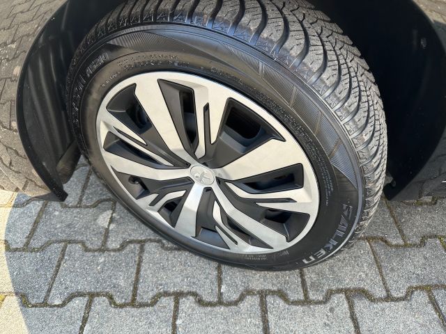 208 Elektromotor 136 Active Pack