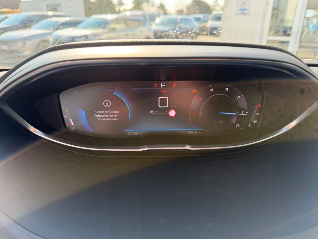 5008 BlueHDi 130 EAT8 Allure Pack