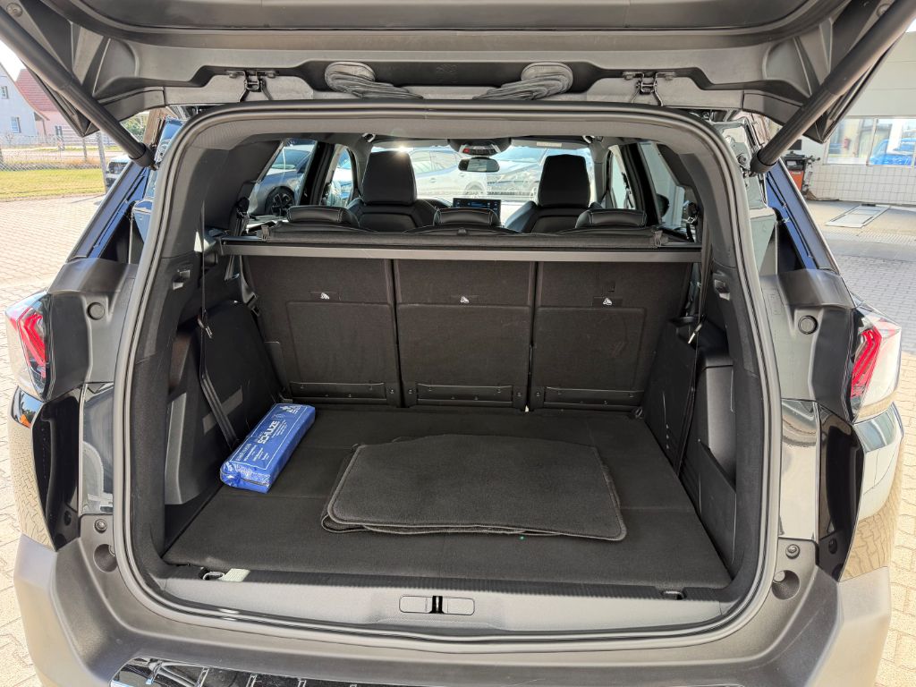 5008 BlueHDi 130 EAT8 Allure Pack