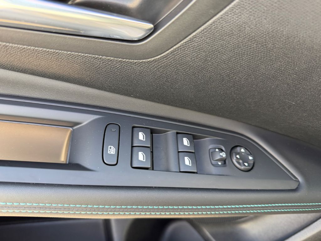 5008 BlueHDi 130 EAT8 Allure Pack