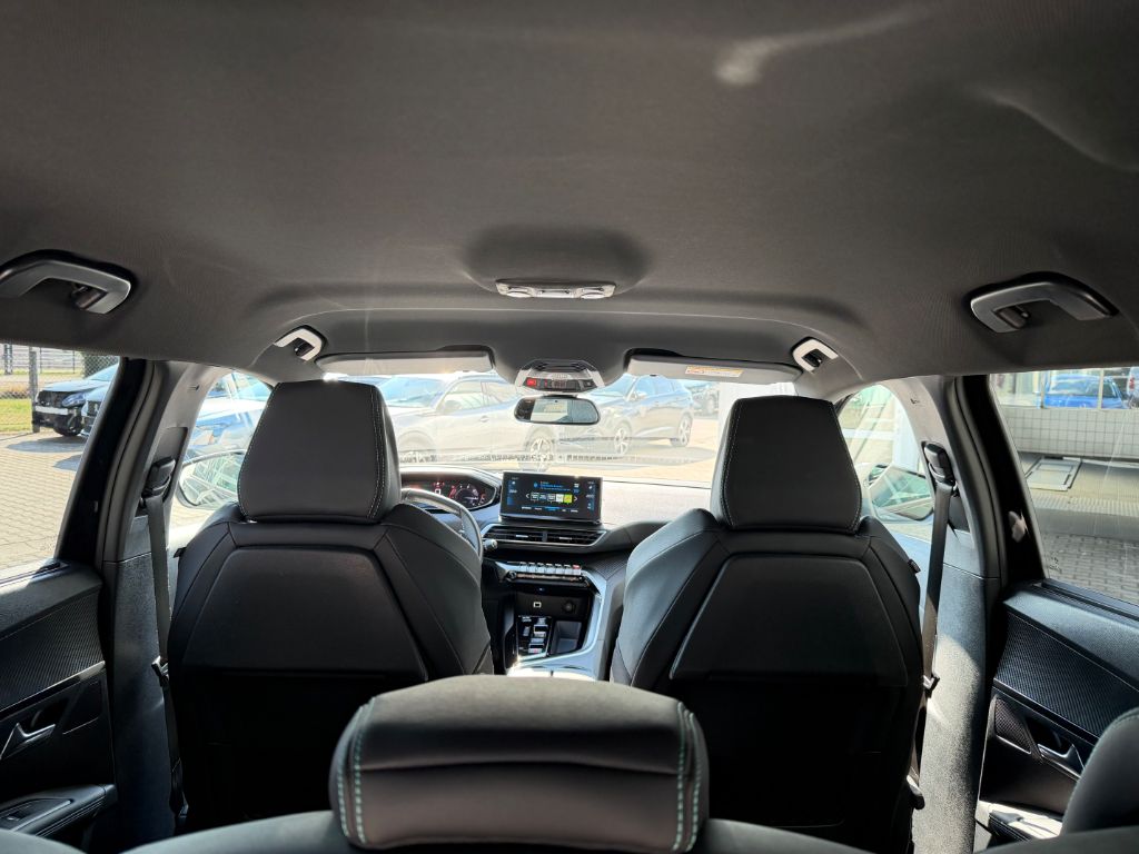 5008 BlueHDi 130 EAT8 Allure Pack