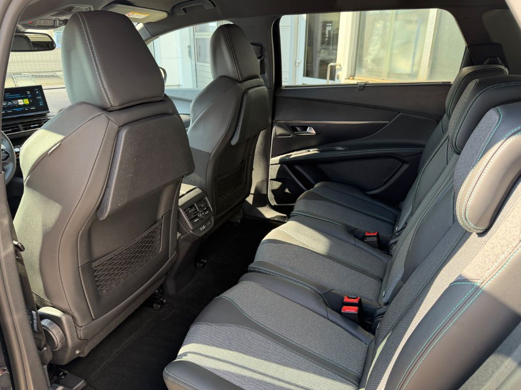 5008 BlueHDi 130 EAT8 Allure Pack