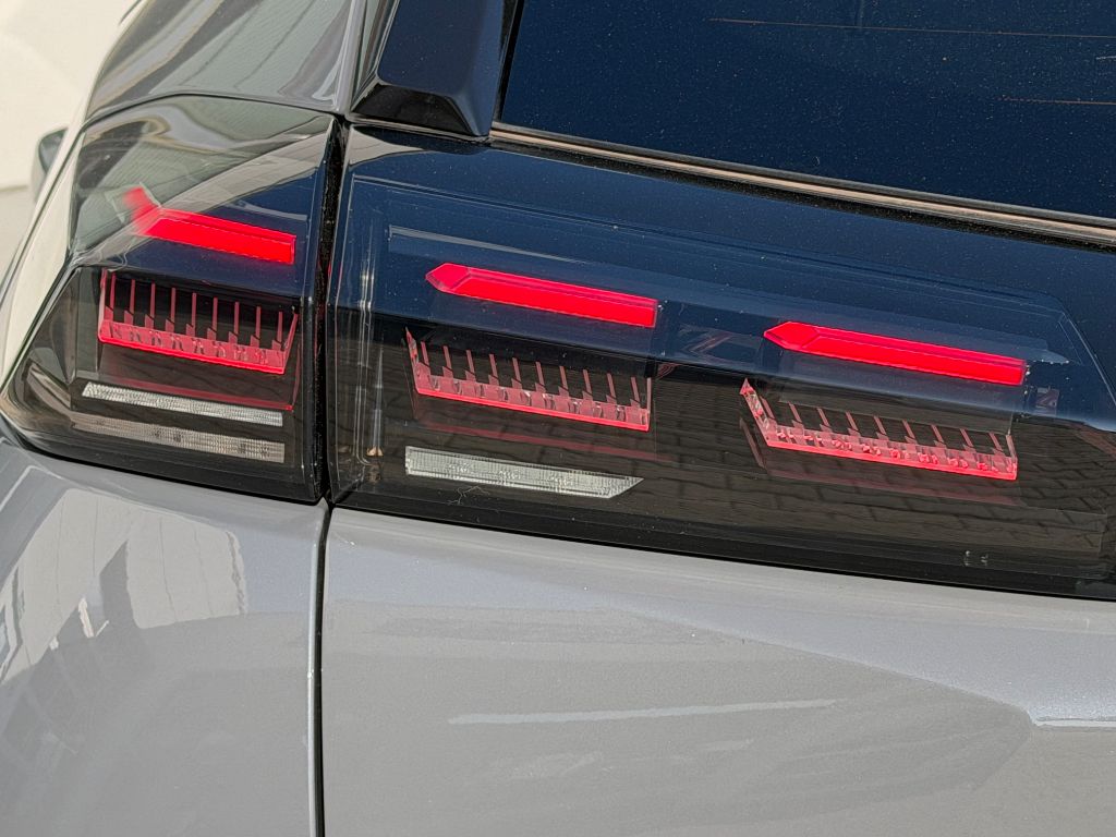 2008 BlueHDi 130 EAT8 GT