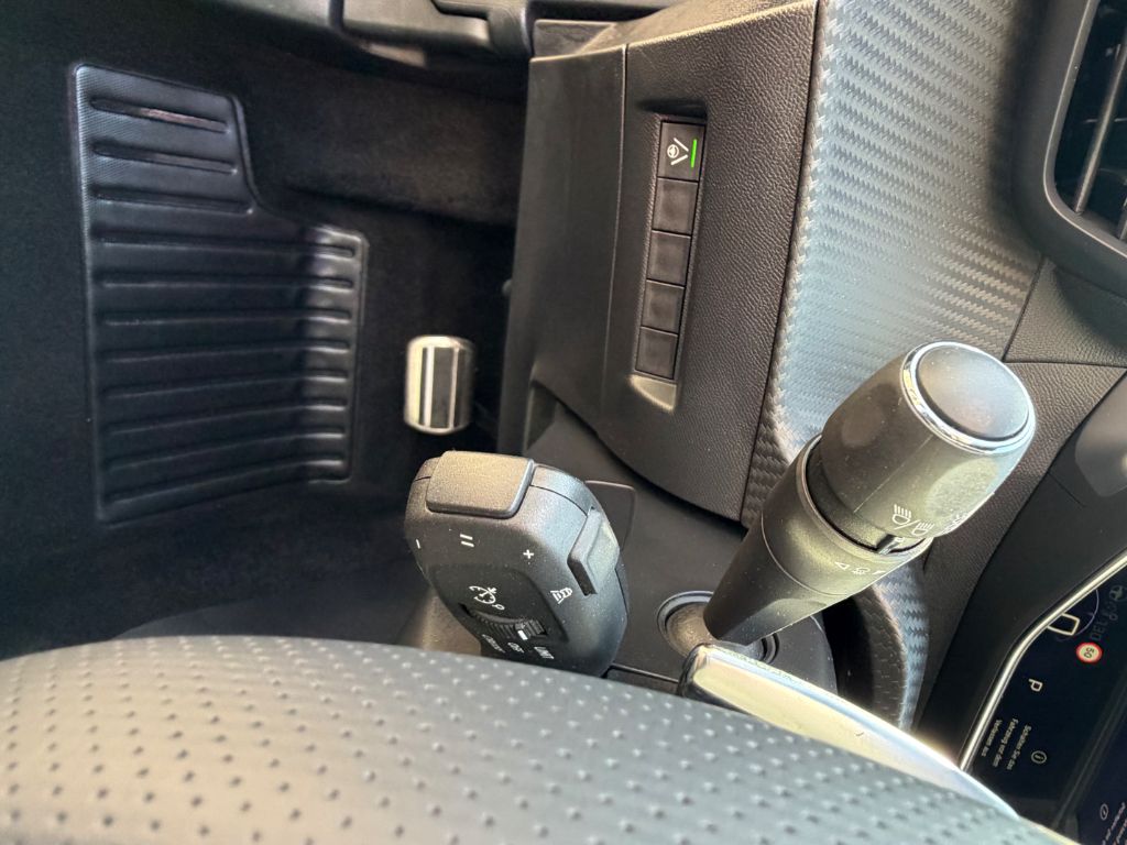 2008 BlueHDi 130 EAT8 GT