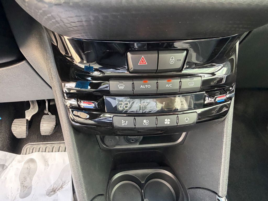 2008 PureTech 82 Allure