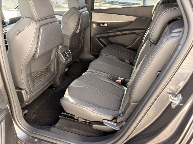 5008 BlueHDi 180 EAT8 GT