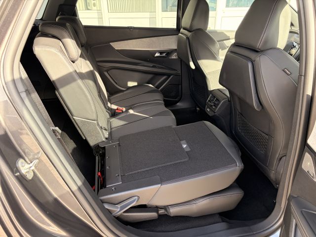 5008 BlueHDi 180 EAT8 GT