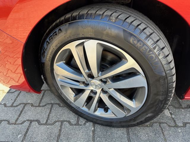 Traveller L2 2.0 BlueHDi 180 EAT6 Allure