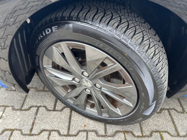 208 Elektromotor 136 Allure